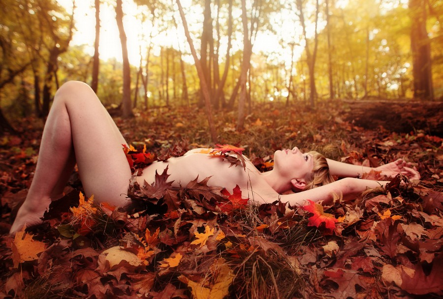 whitney wisconsin page i am whitney wisconsin #leaves#blonde#autumn#forest#Trees#photography#art#artistic#artnude#nature#outdoor#outdoornudity#beauty#attractive#gorgeous#seductive#sultry