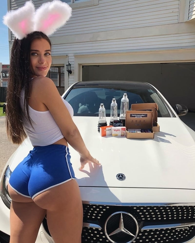 Latina Nn Shorts Butt Ass