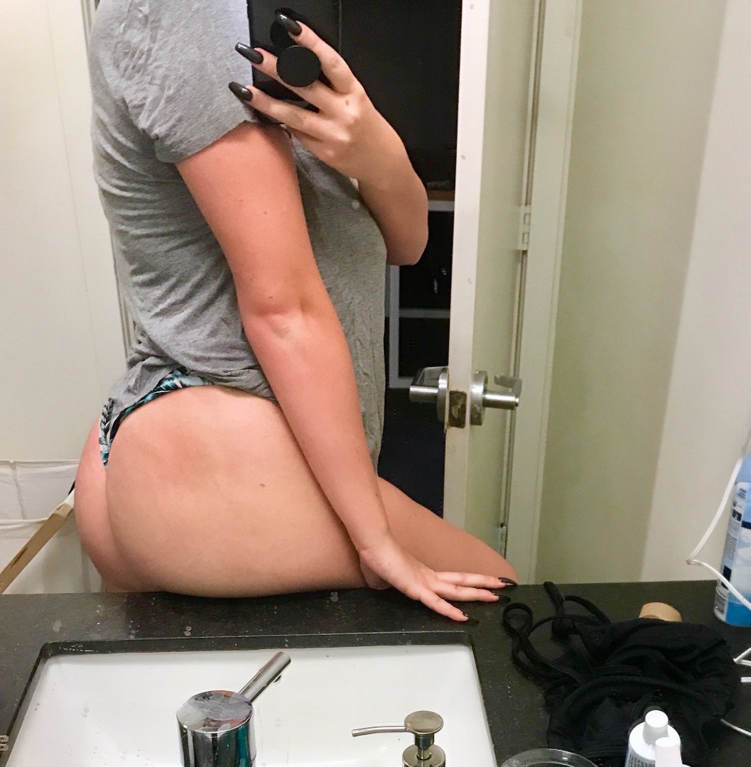 showing images for black note xxx #sexy #amateur #teen #selfie #selfshot #college #freshman #nn #booty #thick #chubby #thong #ass #bubblebutt #waitingfordaddy
